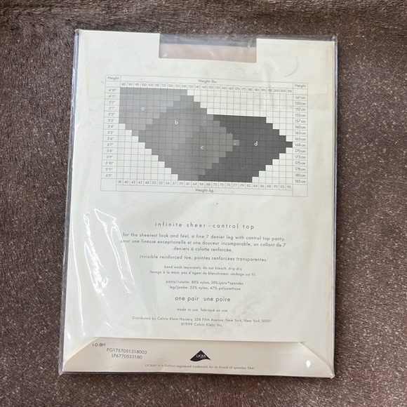 Calvin Klein 7 Denier Infinite Sheer Control Top Almost Black C - Picture 5 of 6